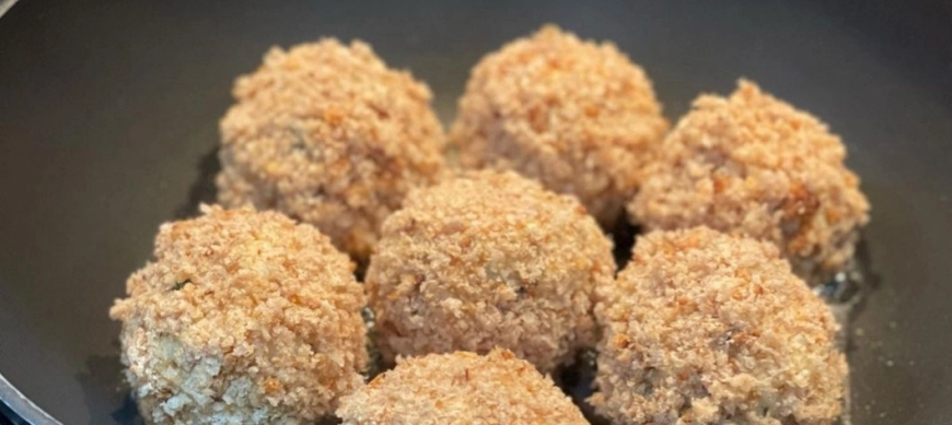 Receta rápida con Thermomix® Arancinis con queso feta en 30 minutos