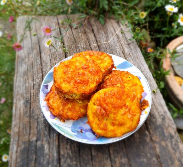 Muffins de tortilla con cebolleta. REVISTA MES DE MAYO